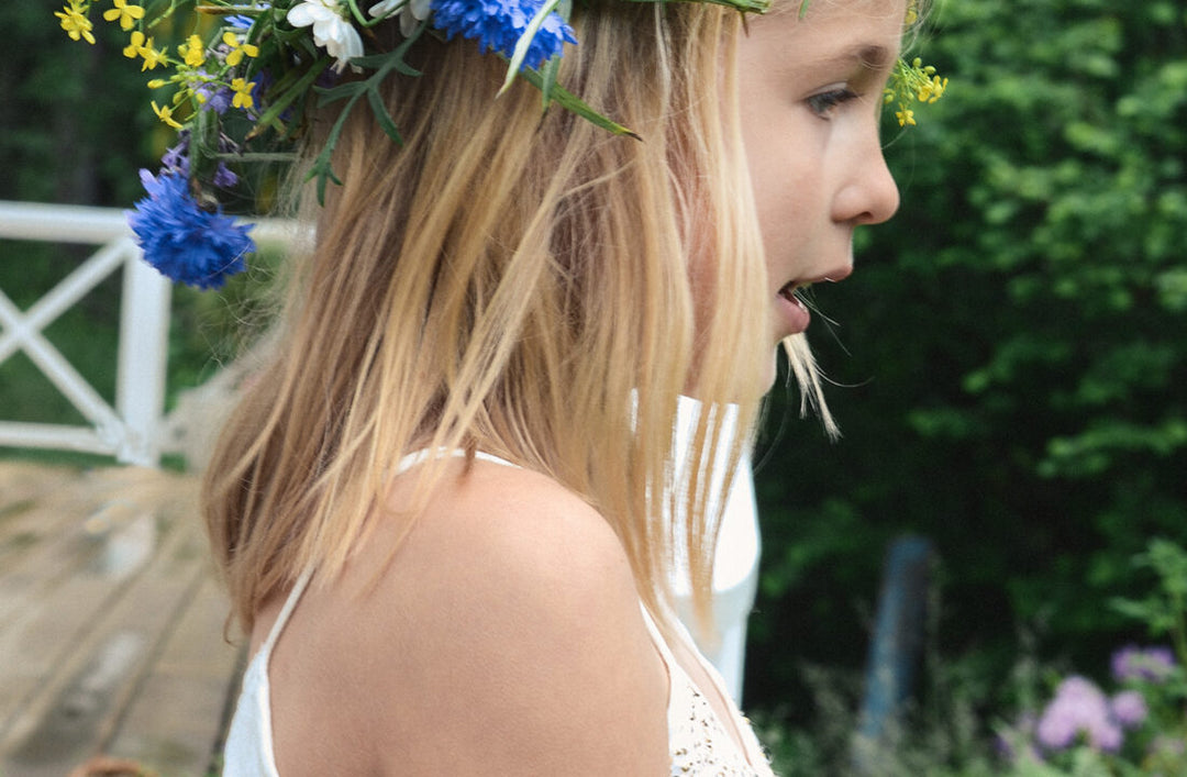 EASIEST DIY MIDSUMMER CROWN