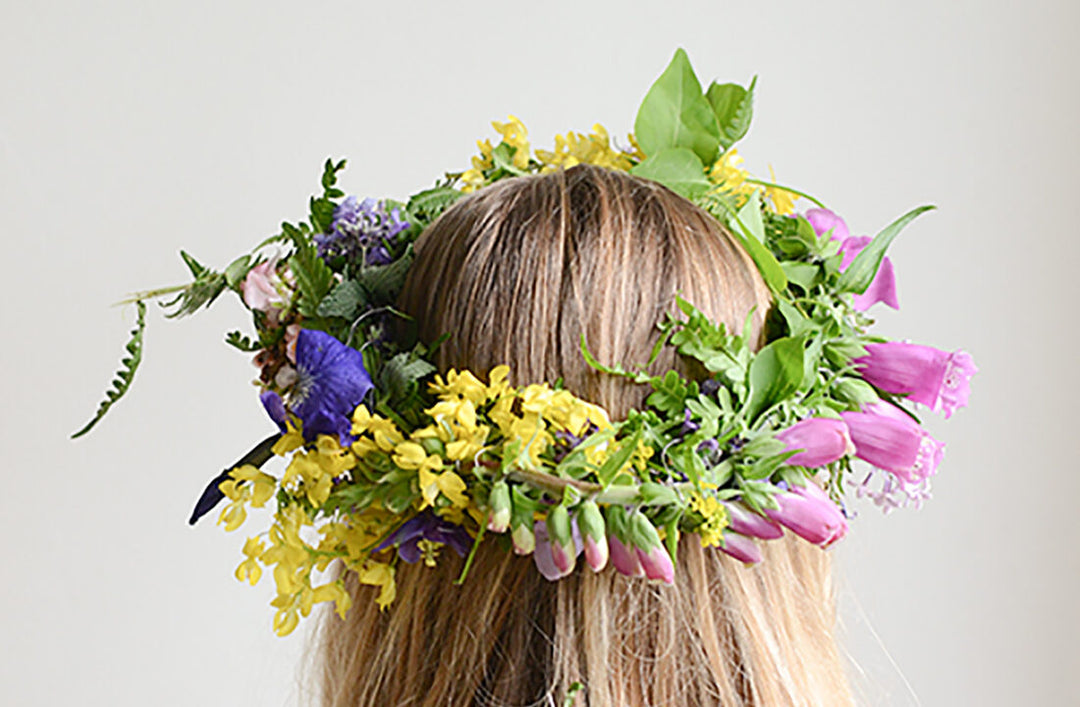 Make simple, one-of-a-kind, Flower Crowns