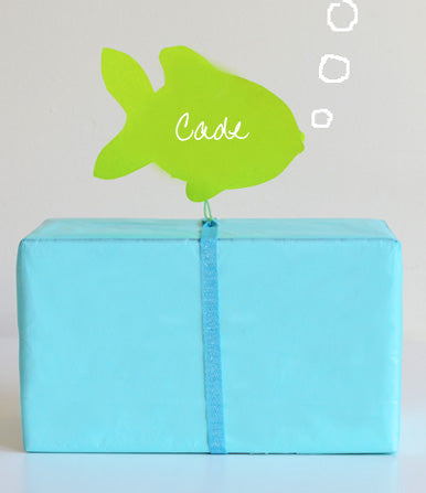 Gift Wrap #20: FLOATING CARDS