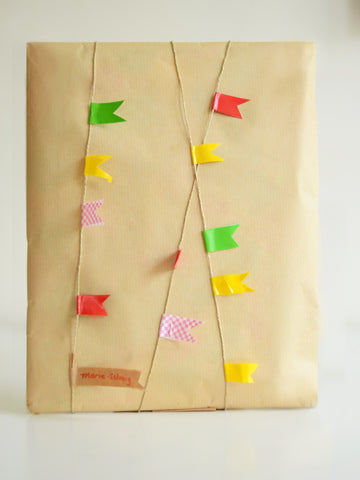 Gift Wrap Series #21: Garland Wrap and Card